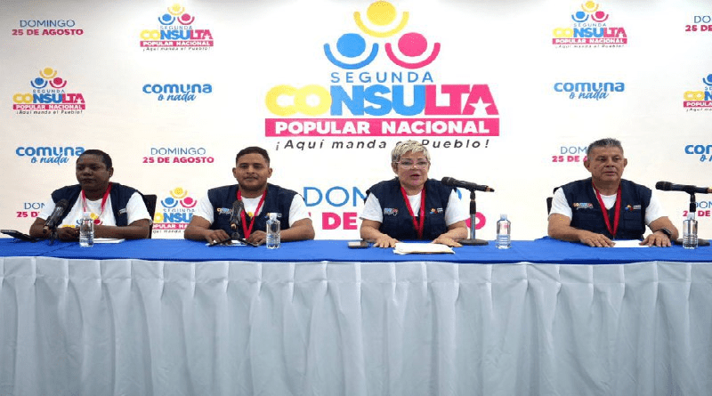 Centros electorales se mantienen con normalidad y gran afluencia