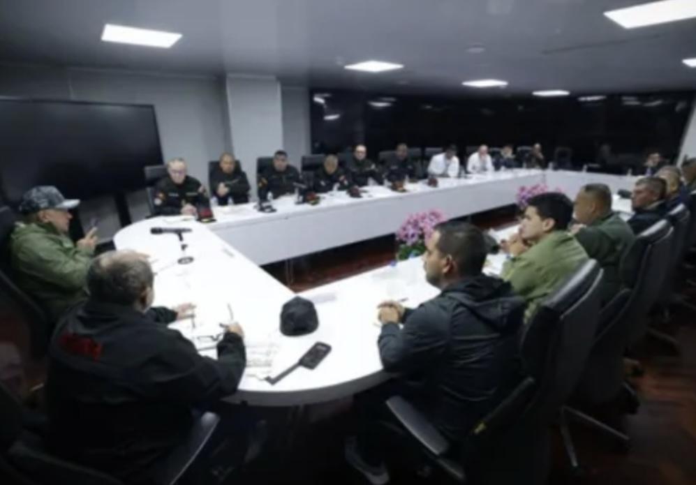 Ministro Cabello afina estrategias con organismos de seguridad para la paz del pueblo