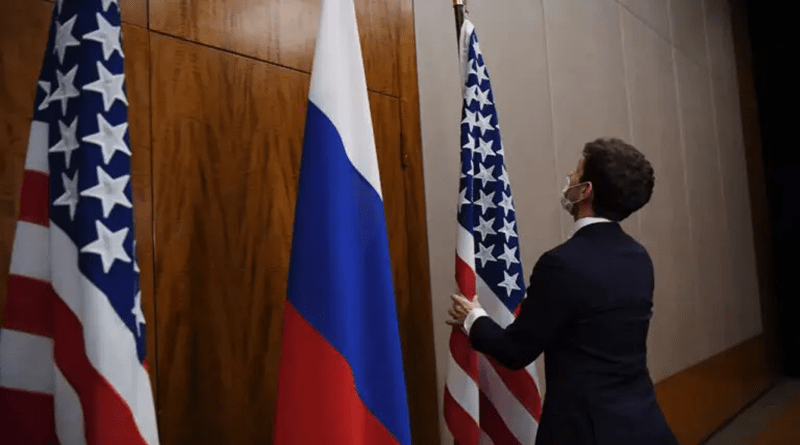 Delegaciones de Rusia y Estados Unidos se reúnen en Estambul