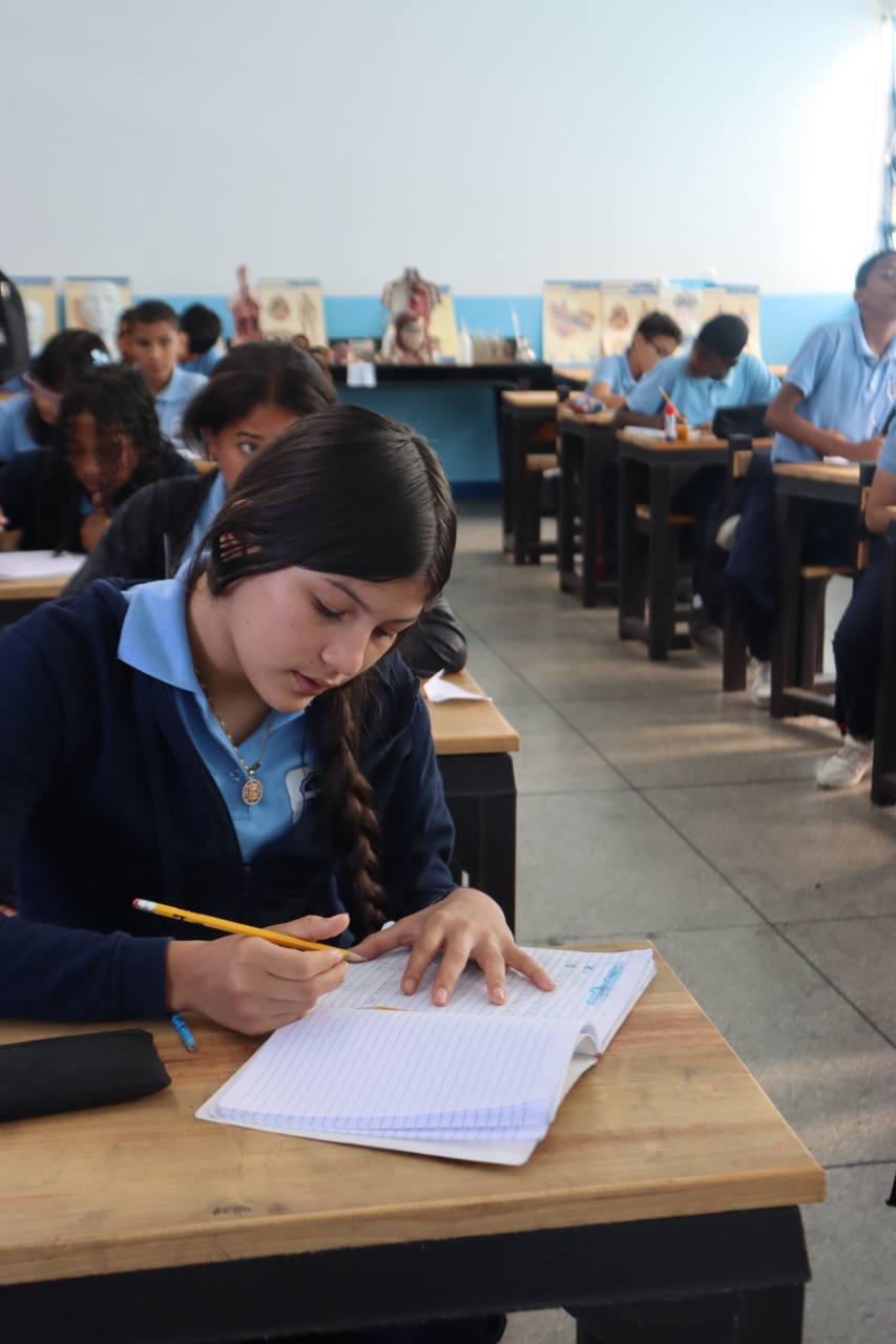 Rehabilitado Complejo Educativo Antonio José de Sucre