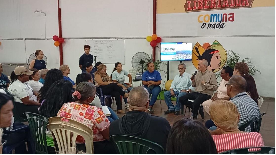 Comuna Guaicamacuto impulsa proyectos socio productivos en Salas Gobierno Comunal