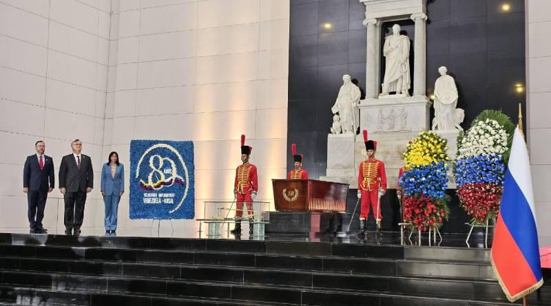 Venezuela celebra 80° aniversario del establecimiento de relaciones diplomáticas con Rusia