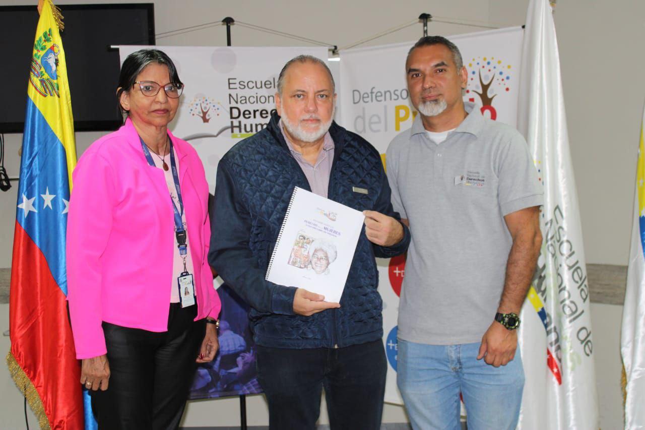 Presentan Informe Especial: Derecho de las mujeres a una vida libre sin violencia