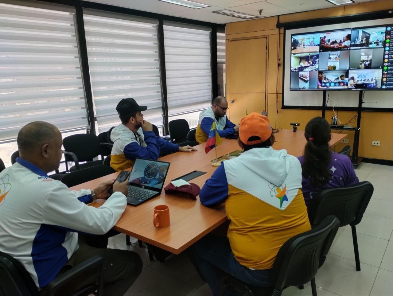 Con éxito avanzó proceso de revisión de pruebas de Olimpiadas Venezolanas de Astronomía