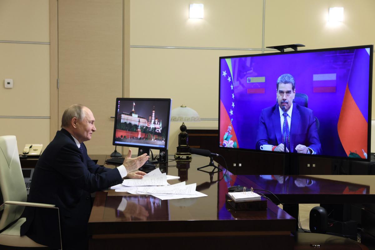Nicolás Maduro y Vladimir Putin celebran videoconferencia