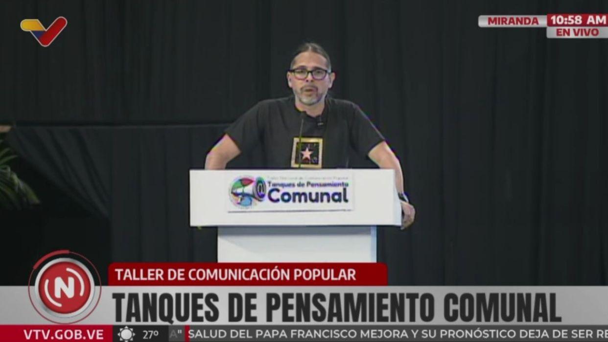 Ministro Ñáñez: El pueblo crea un nuevo método de comunicación de liberación del siglo XXI