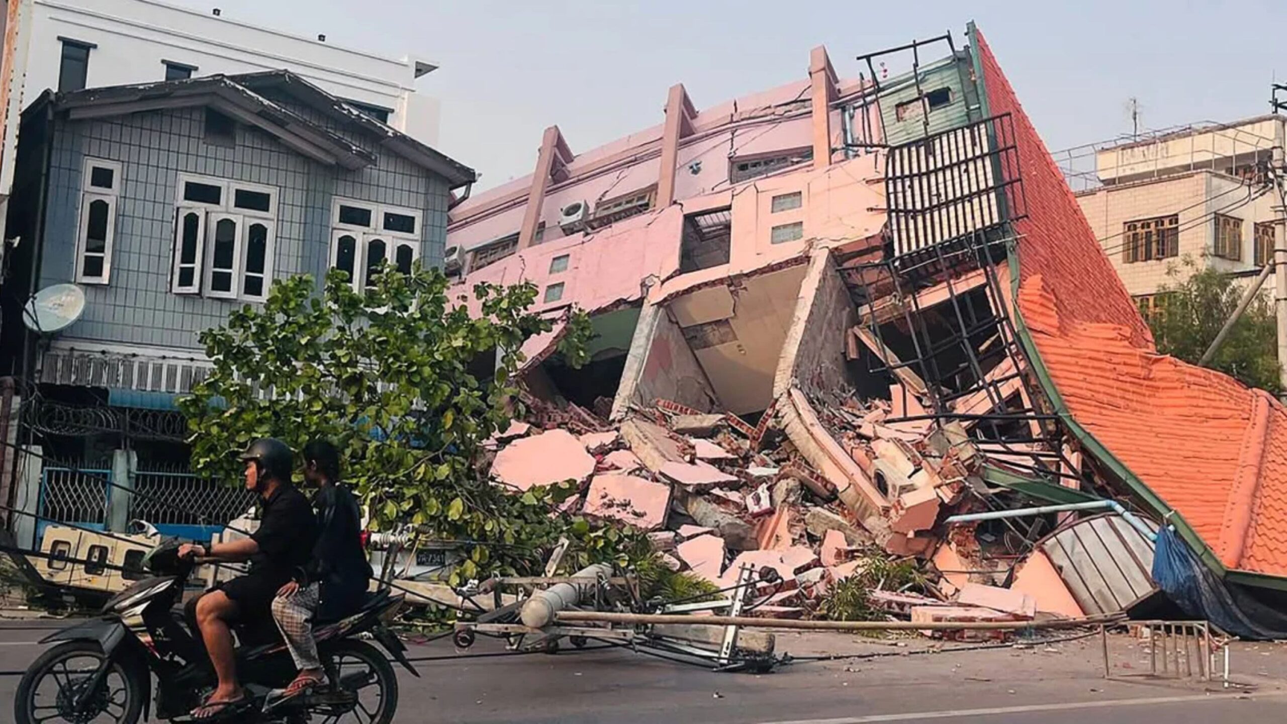 Myanmar declara luto nacional por más de dos mil fallecidos ante devastador terremoto