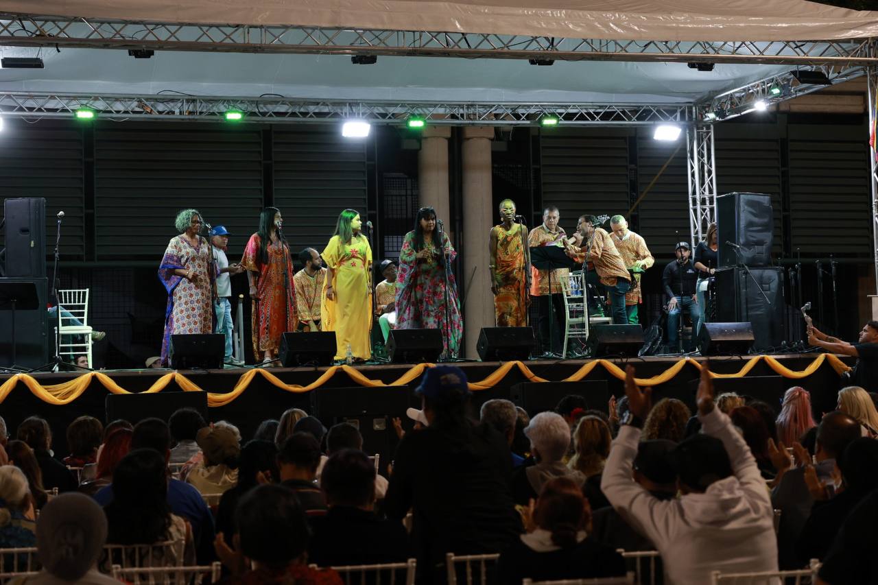 ¡Migrar no es un delito! Artistas nacionales elevaron sus voces en Concierto por la Dignidad de Venezuela
