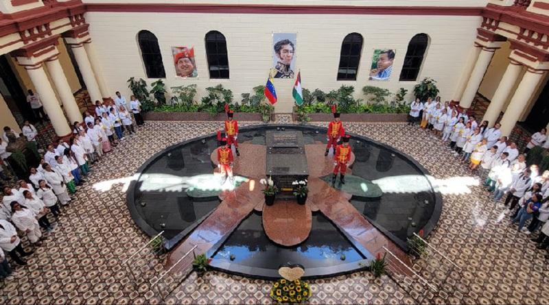 Barrio Adentro conmemora 22° aniversario con honra al Comandante Chávez