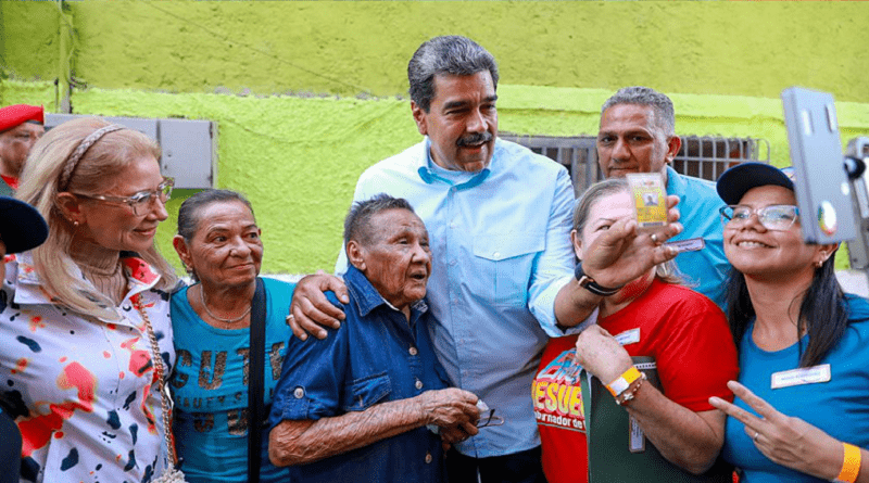 Jefe de Estado: Venezuela construye una nueva sociedad humana desde las comunidades