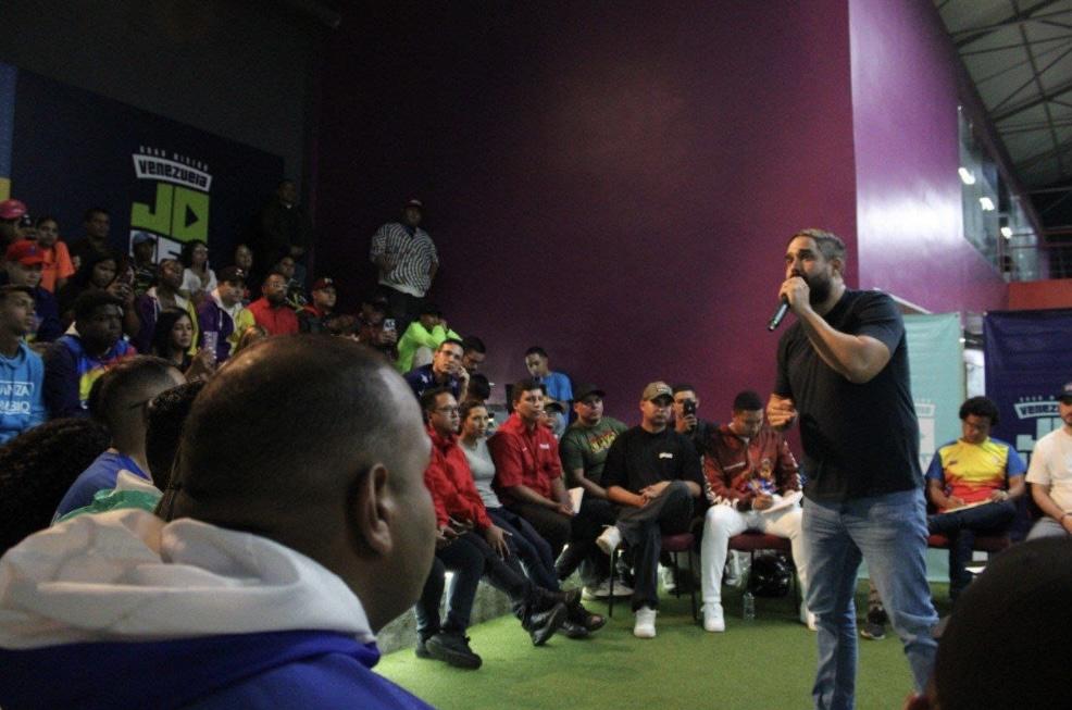 Candidatos a la AN por Caracas realizaron encuentro con juventud del Gran Polo Patriótico
