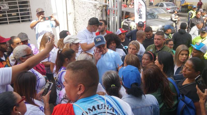 Inauguran Base de Misiones Socialista Rogelio Castillo Gamarra en Petare