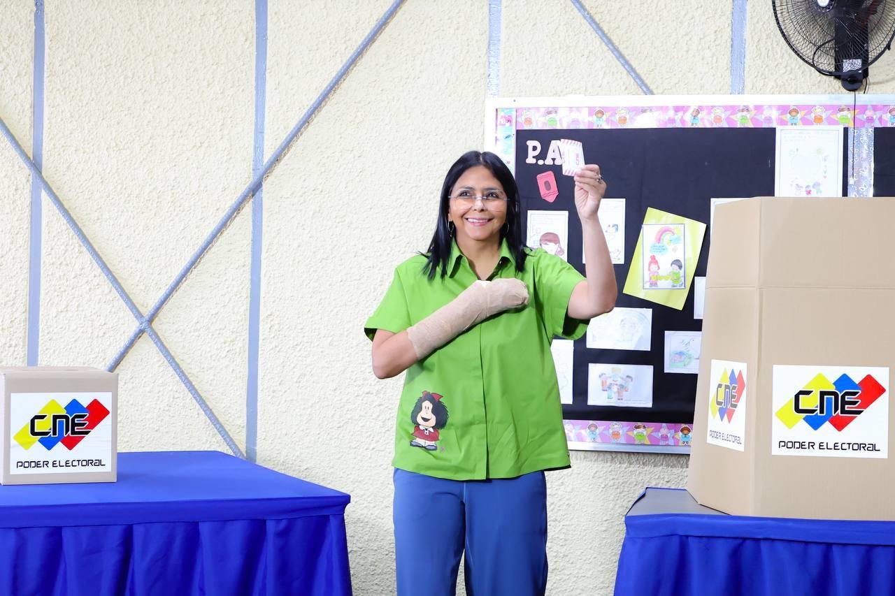 Delcy Rodríguez: Pueblo venezolano está nuevamentente celebrando una fiesta democrática en paz