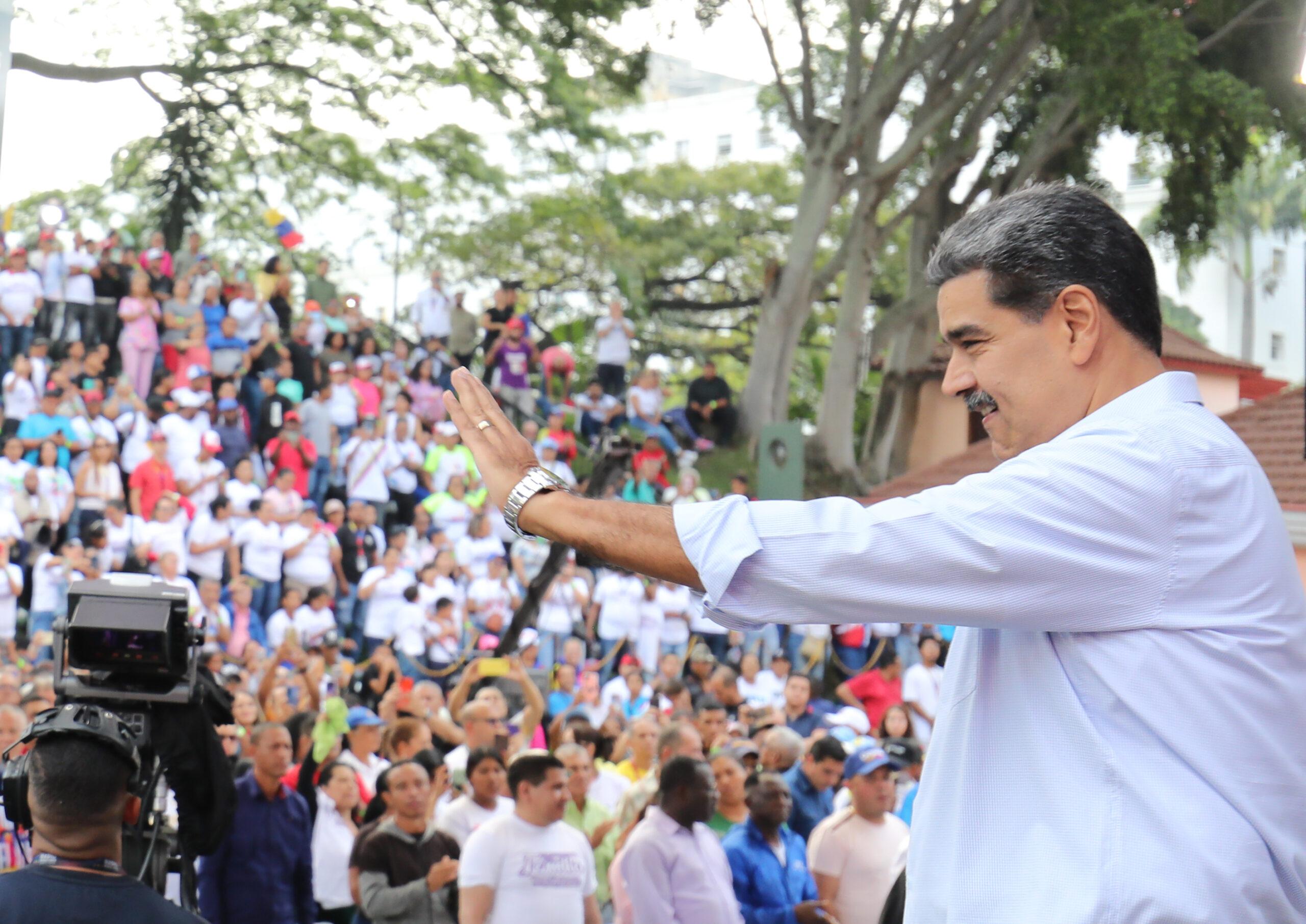 Head of State receives great march for family and life