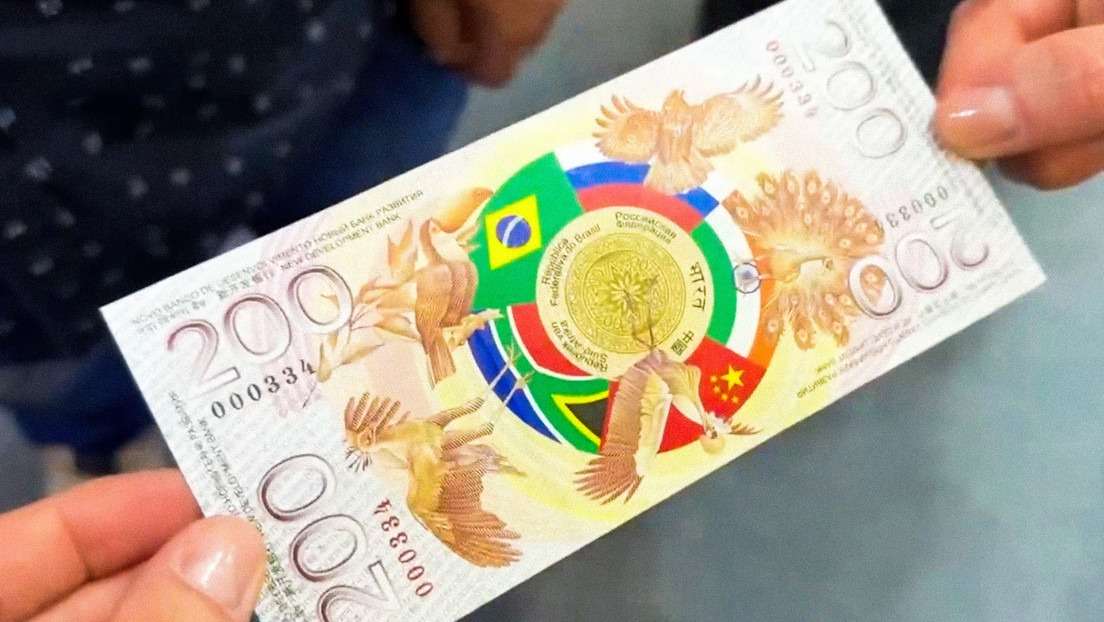 Lanzan formalmente el billete de 200 rublos del BRICS