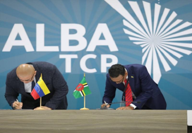 Ministros de Agricultura y Pesca firman acuerdos de AgroAlba en Caracas