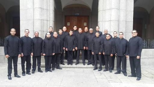Ministro Villegas certifica la inscripción de la agrupación “Coro de Voces Oscuras de la UCV” como Patrimonio Cultural Inmaterial de la Nación