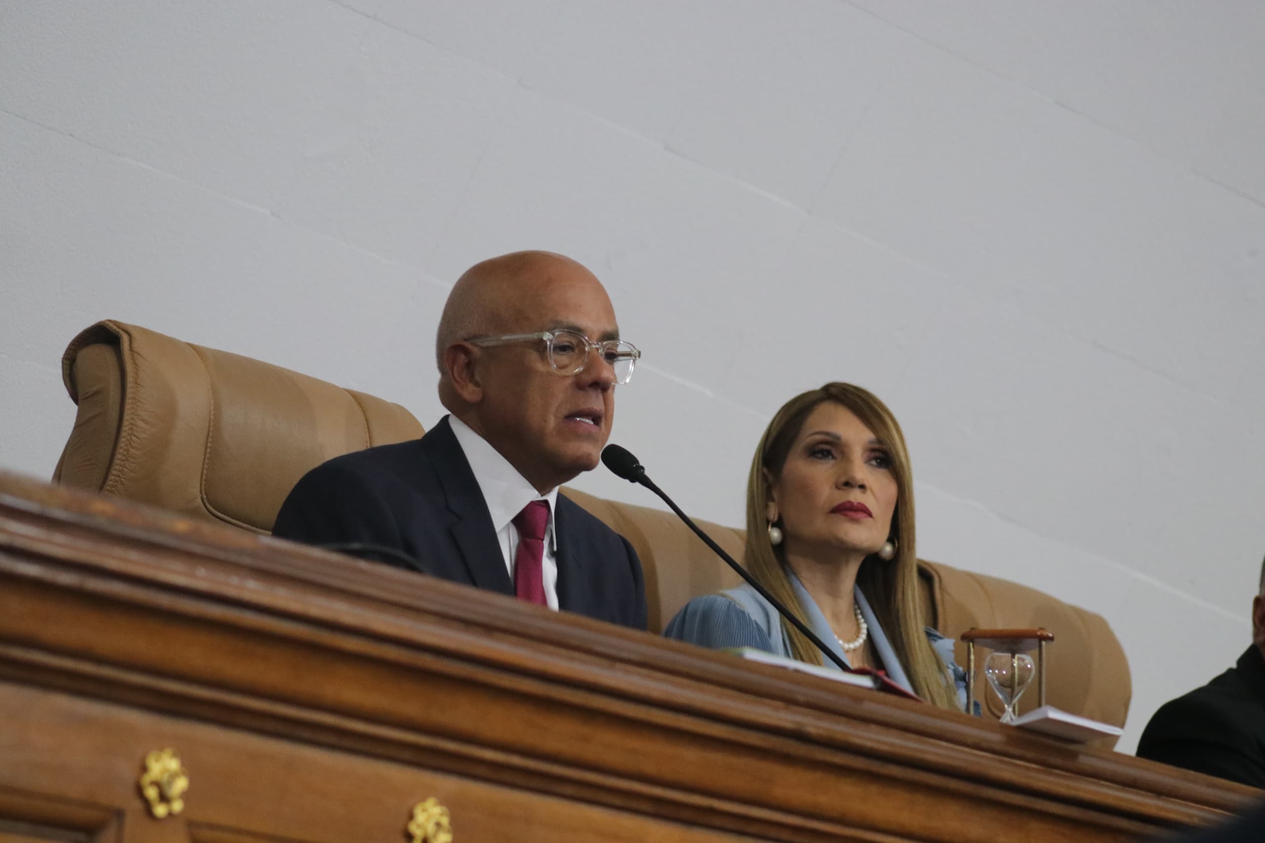 Asamblea Nacional conmemora el 214° aniversario de la Independencia con sesión solemne