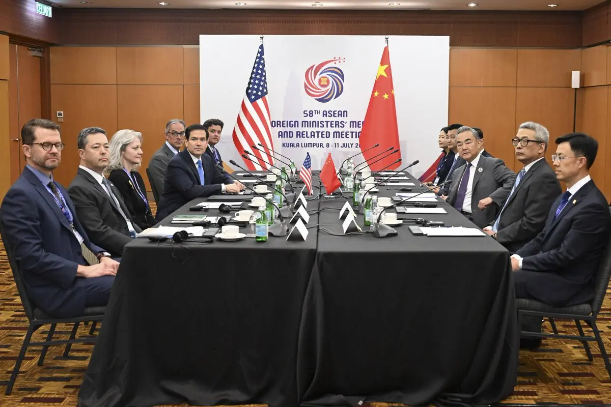 China insta a EE.UU. a construir relaciones basadas en coexistencia pacífica y cooperación