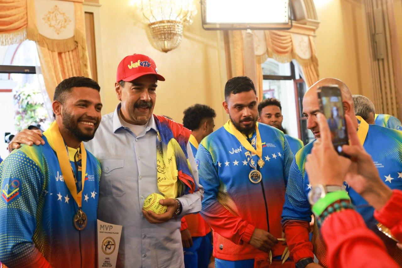 Selección venezolana de sóftbol aspira conquistar próximo torneo en China
