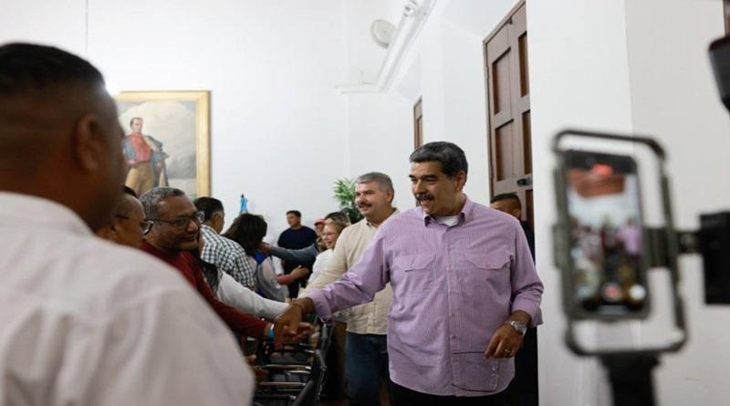 Presidente Maduro visita Palacio de los Cóndores en Maracaibo