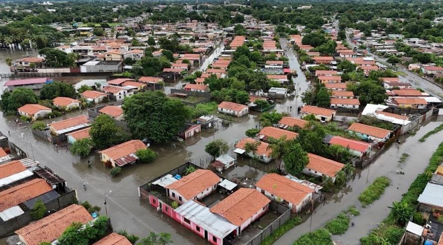 Gobierno de Portuguesa atiende a familias afectadas en Turén