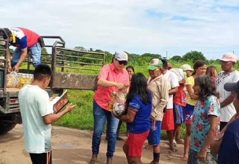 Atienden a familias afectadas por las lluvias en la Comunidad Indígena Manzanita