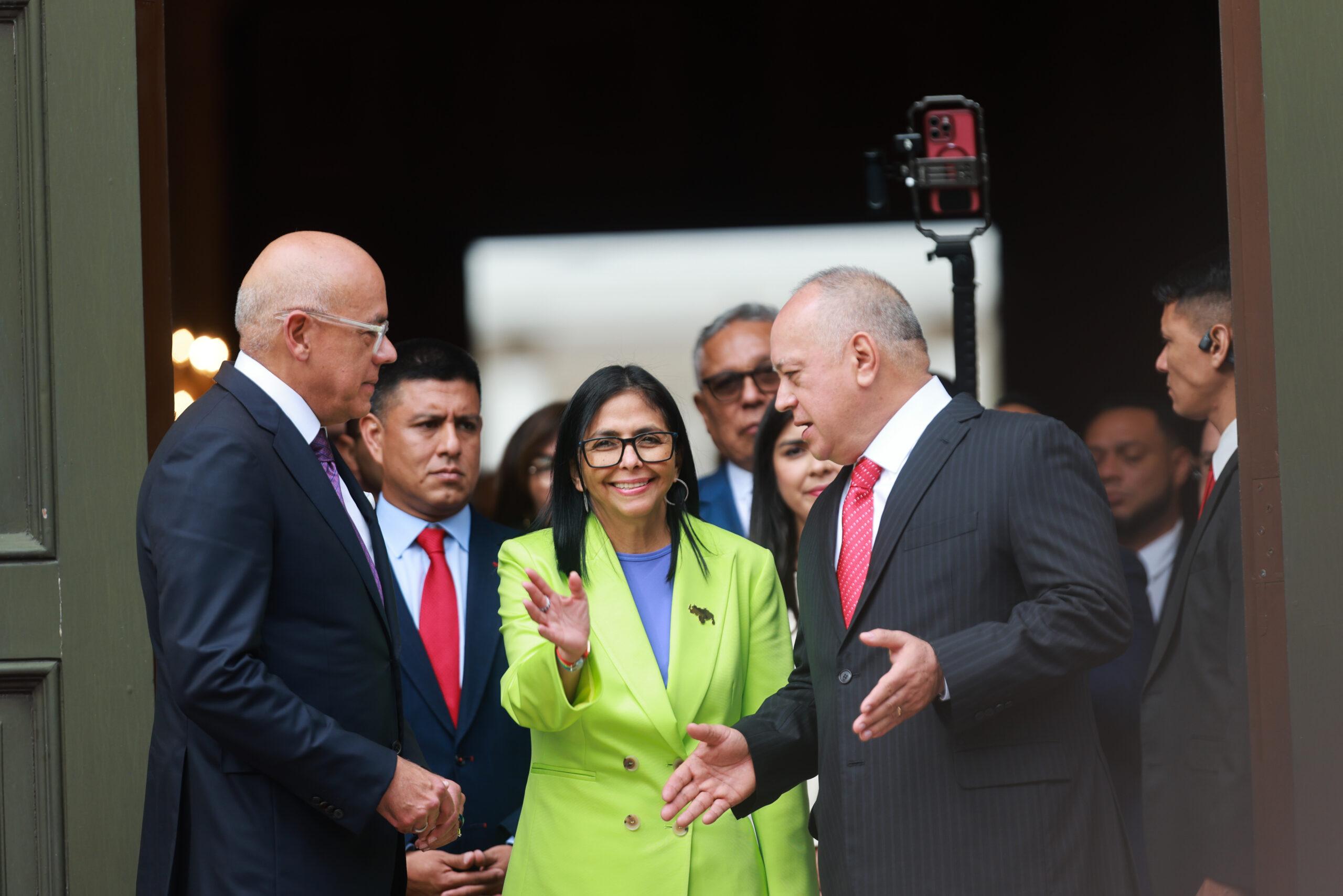 Acting President invited the Diplomatic Corps to bring the truth of Venezuela to the world