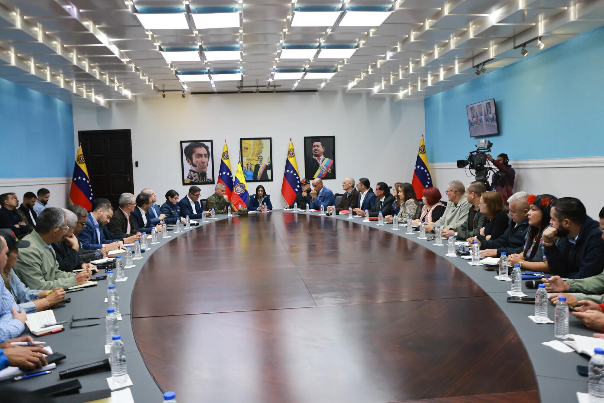 Creada comisión de Alto Nivel para la liberación del presidente Nicolás Maduro y la Primera Dama Cilia Flores