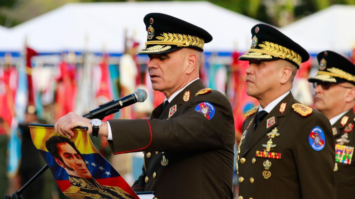 Ministro Padrino López ratifica compromiso de la FANB con la presidenta (E) Delcy Rodríguez
