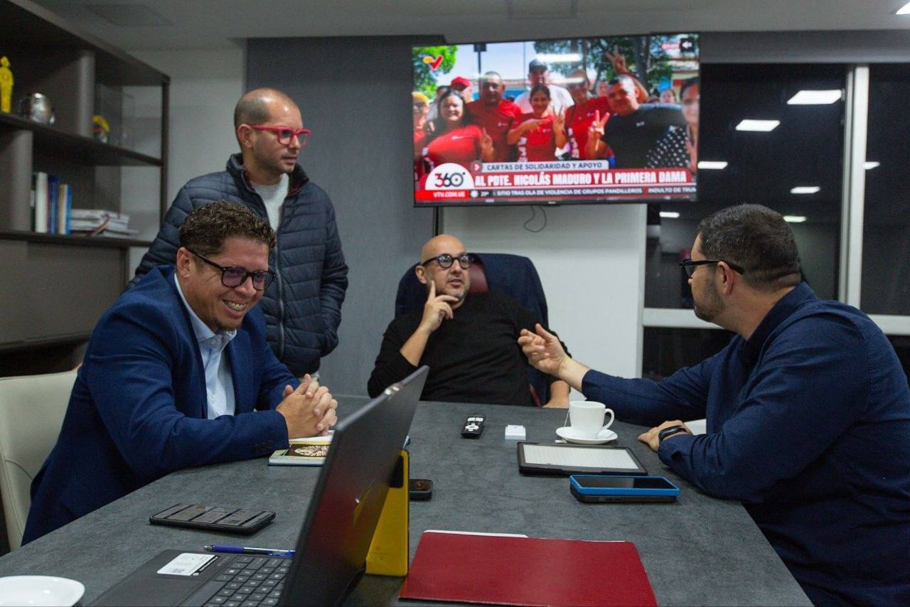 Ministro Pérez Pirela celebra designación de nuevos viceministros para fortalecer la Nueva Comunicación
