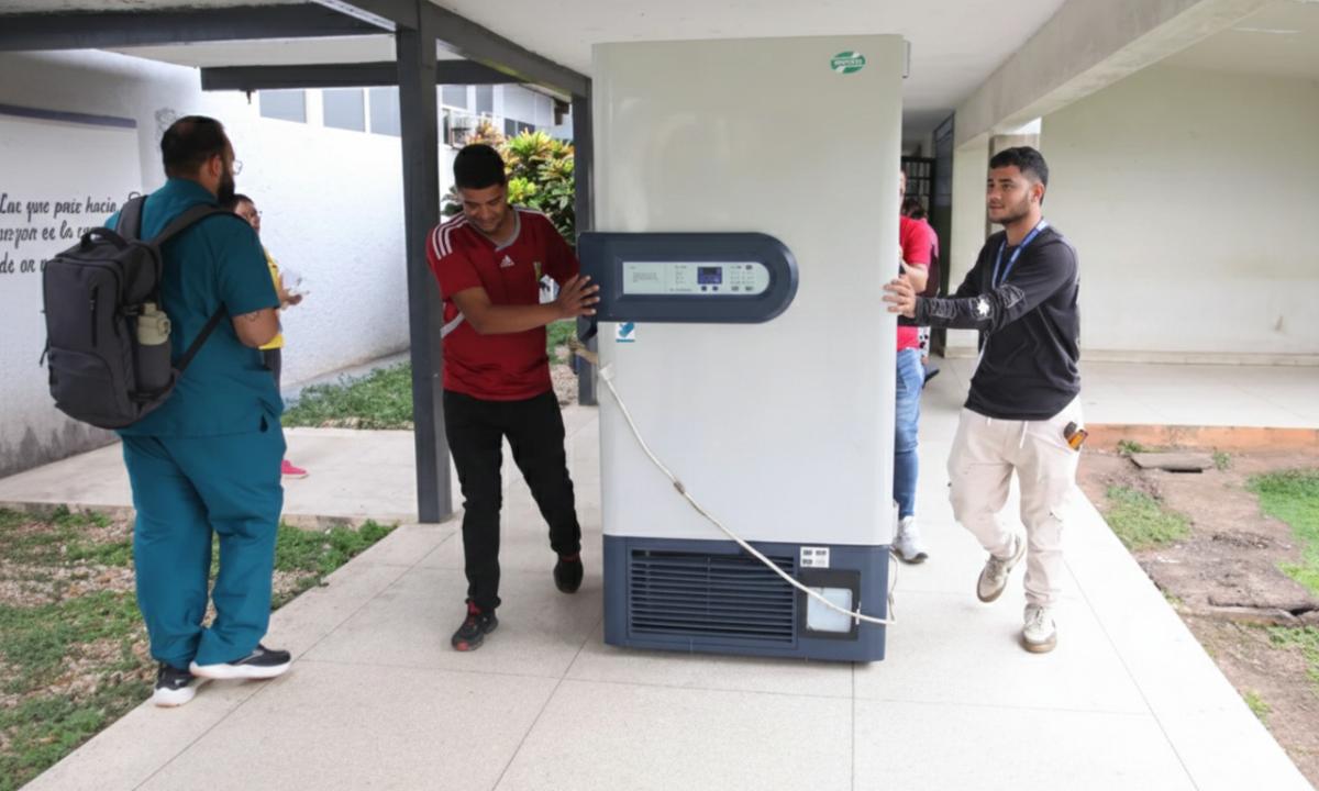 Banco de Sangre del Hospital “Dr. Manuel Núñez Tovar” recibe equipos de alta tecnología