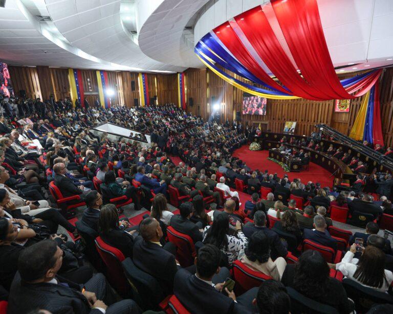 Presidenta (E) Delcy Rodríguez: «Venezuela debe convertirse en un país de movimiento por la paz a través de la justicia»