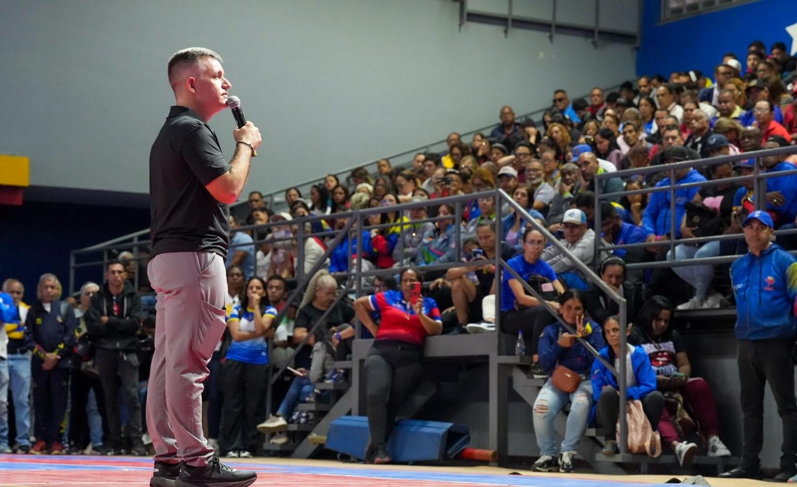 Representantes del ámbito deportivo ratifican compromiso con la paz