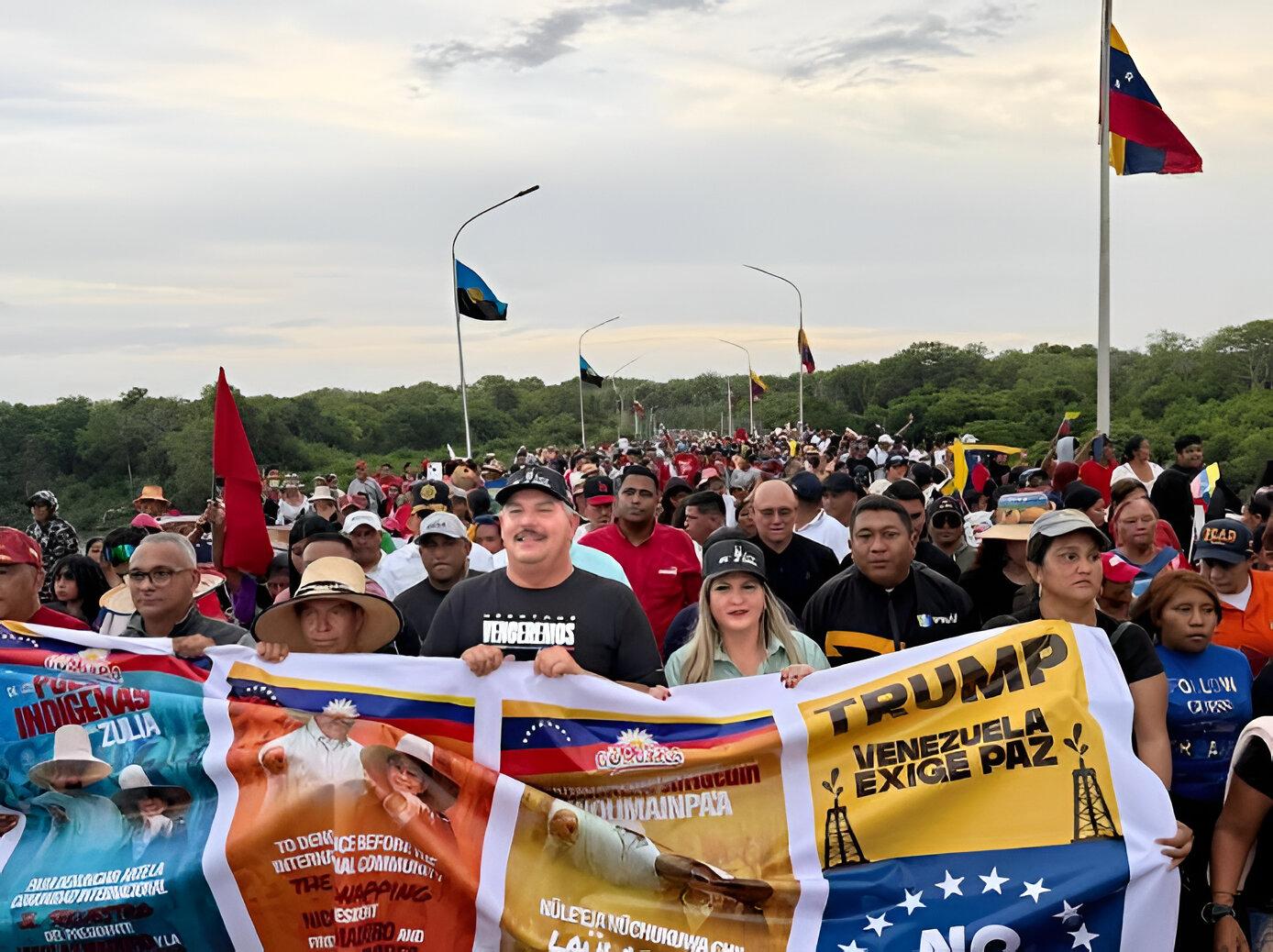 Comunidad indígena de la Guajira marchó para exigir la liberación del presidente Nicolás Maduro y la primera dama Cilia Flores