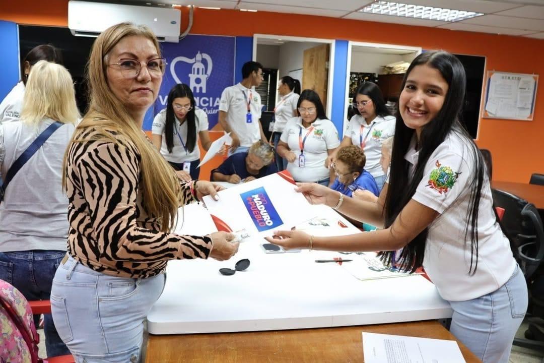 Gobierno local reivindica el derecho a la tierra de las familias valencianas