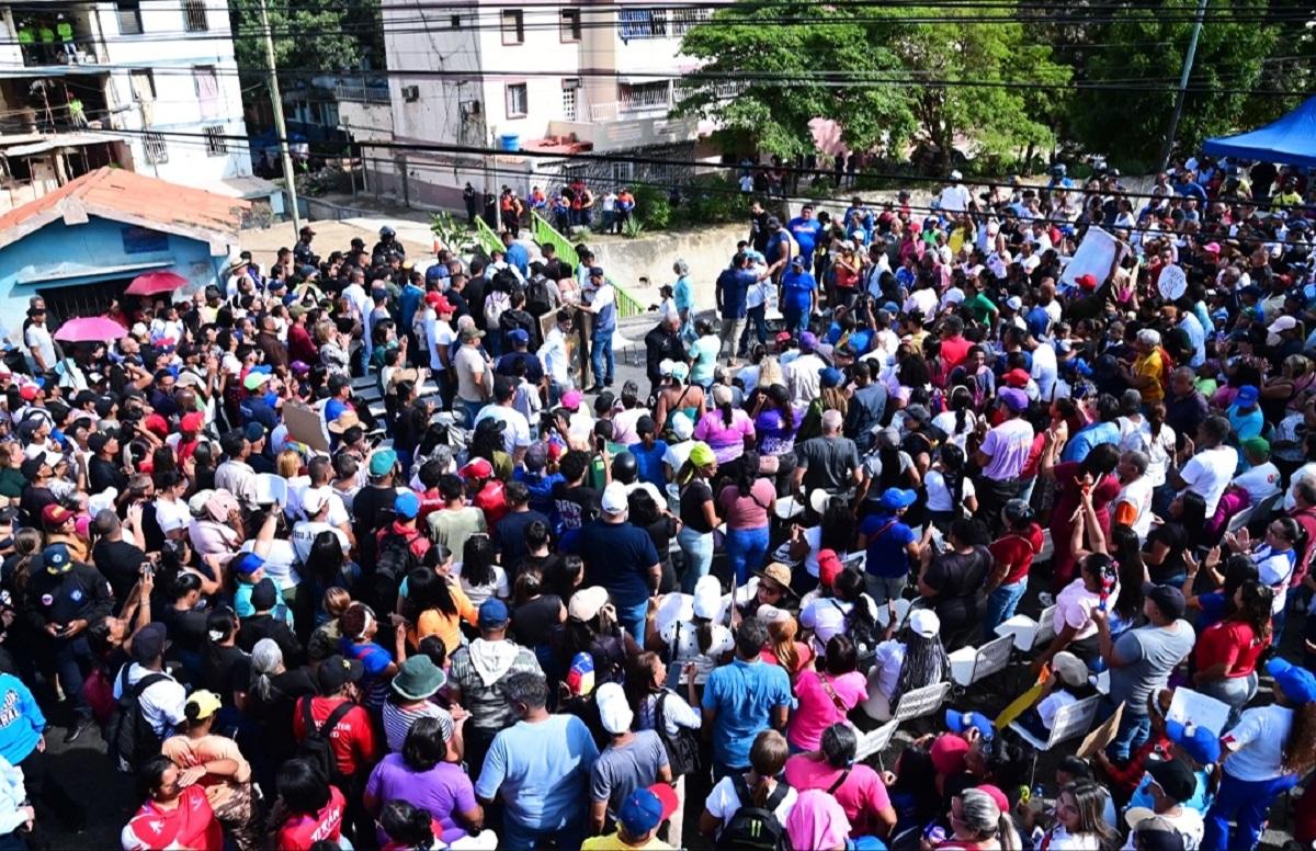 Congreso Bolivariano del Poder Popular Constituyente alza la voz por la libertad del presidente Nicolás Maduro desde La Guaira