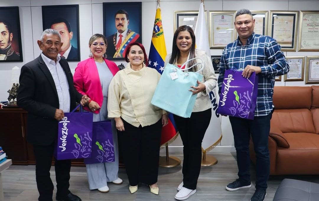 Avanzan preparativos para los Carnavales Turísticos “Por Amor a Bolívar 2026″