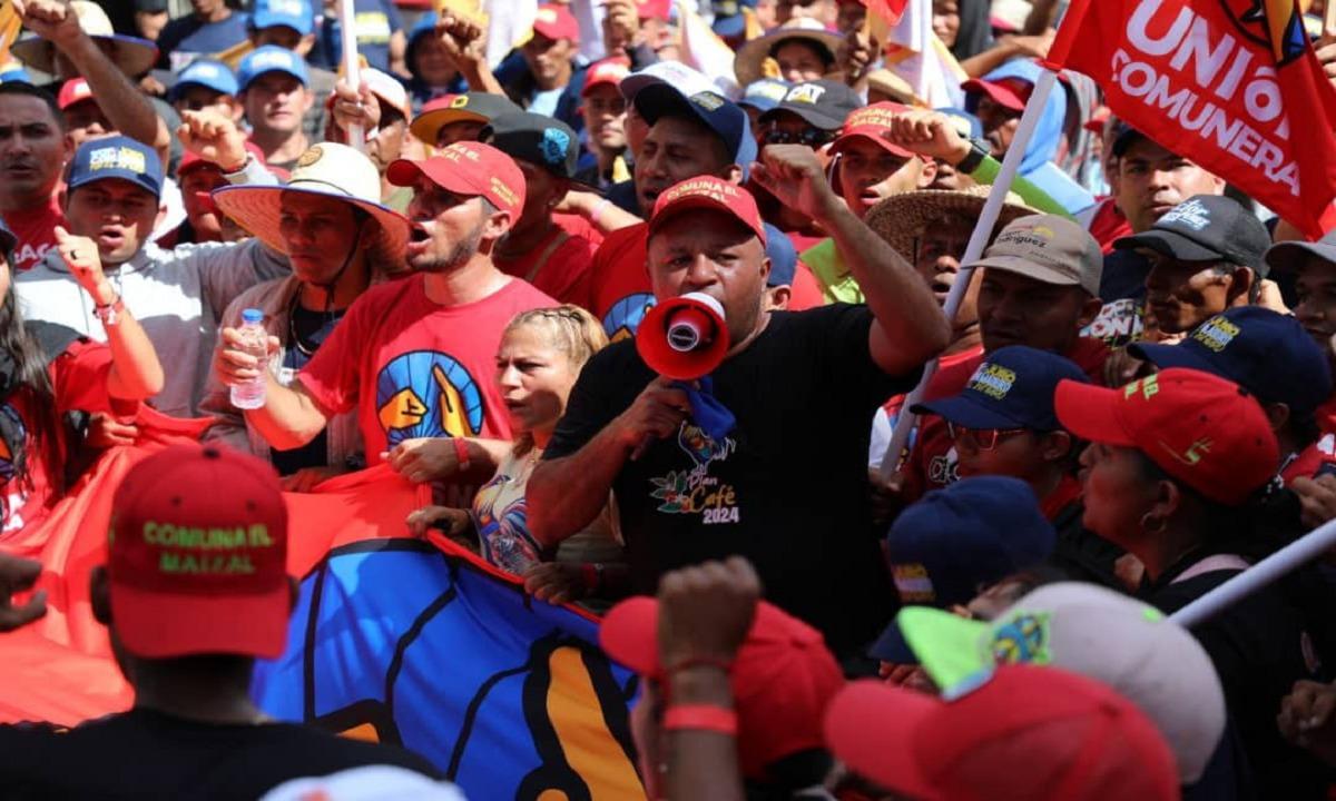More than 5,000 communes get mobilized to demand the release of President Maduro and Cilia Flores