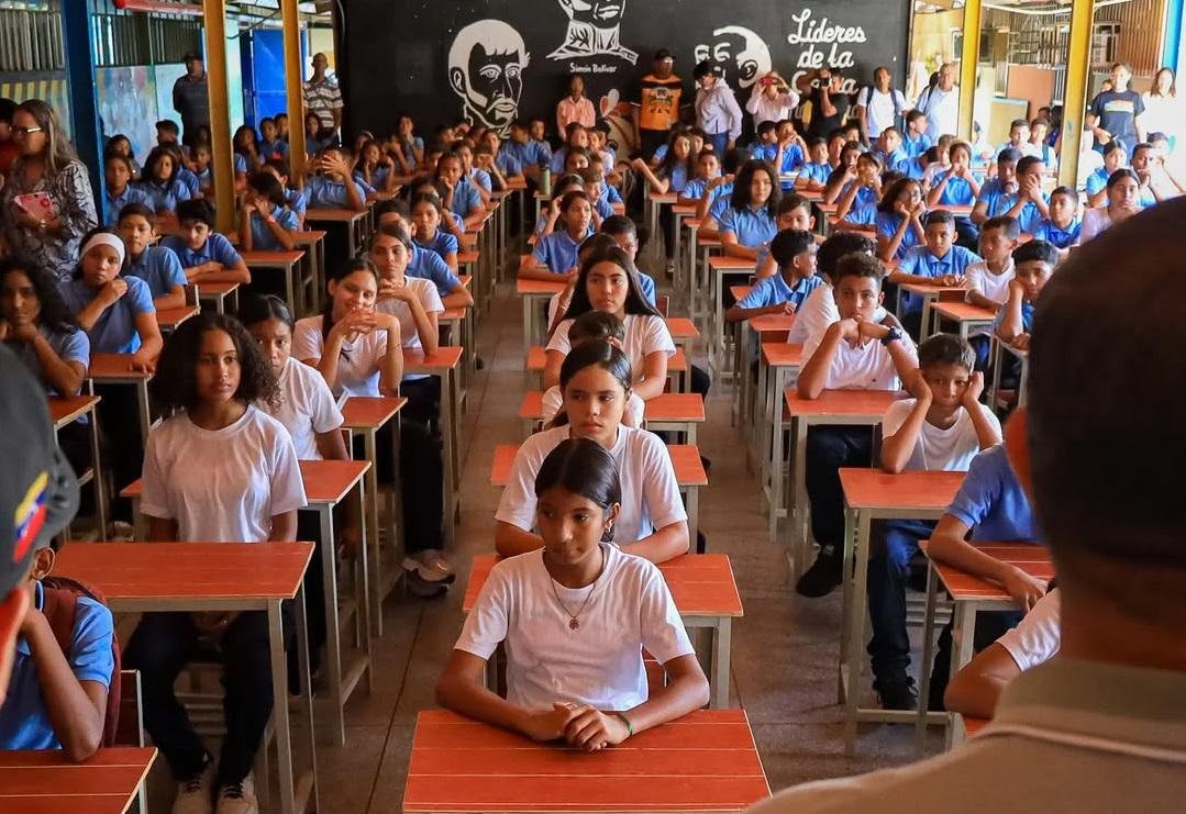 Ambiente de paz caracterizó inicio de clases en Anzoátegui