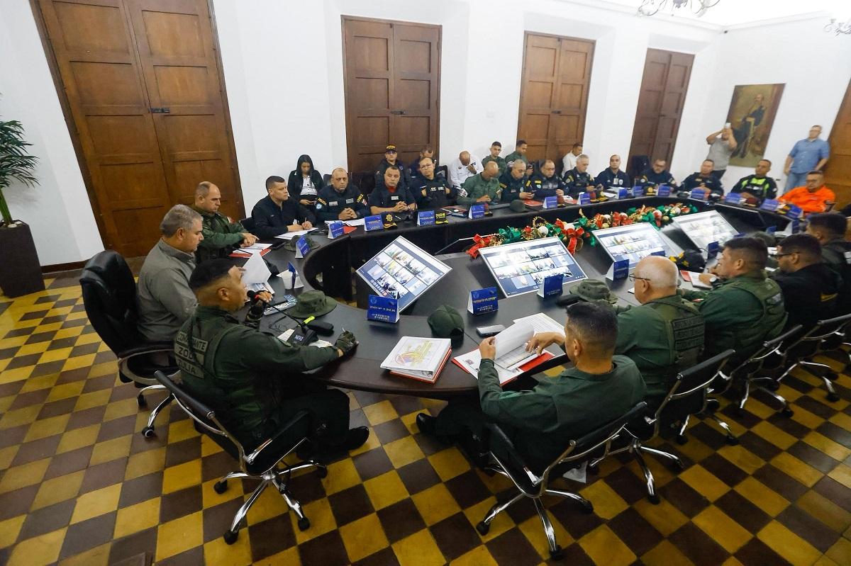 Gobernador Caldera encabezó primera reunión de 2026 del Comando Unificado para garantizar la paz y estabilidad