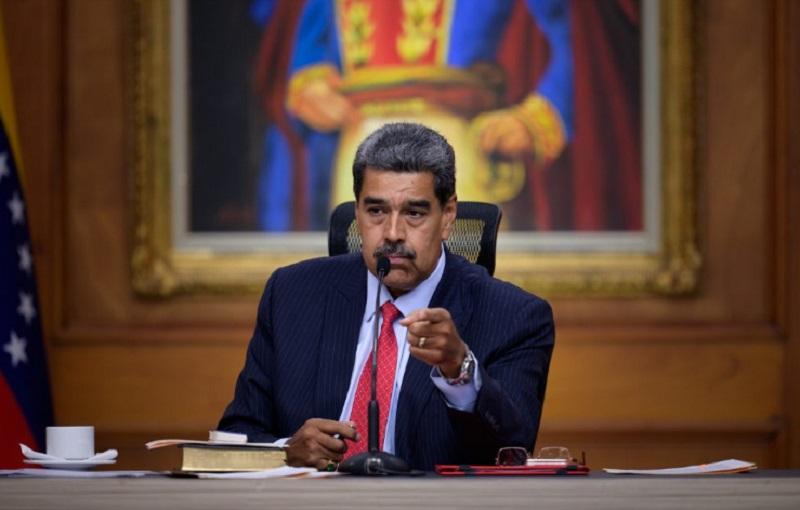 Nicolás Maduro: «Soy el presidente de Venezuela y me considero prisionero de guerra”