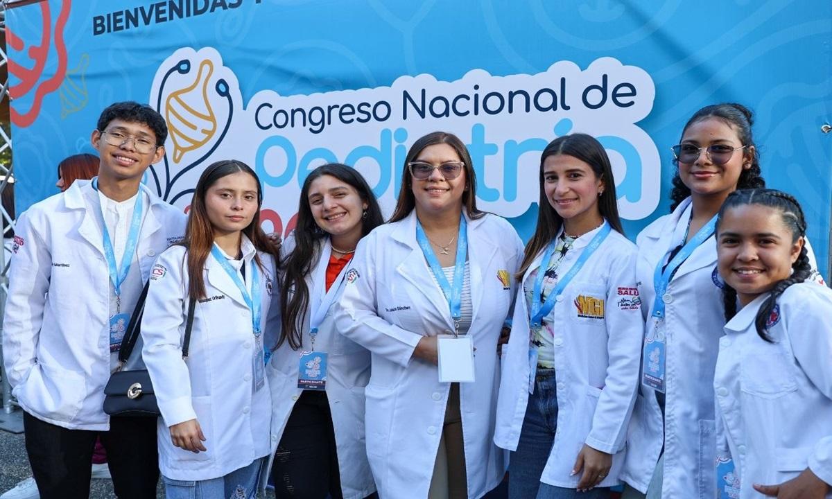 Más de 3.000 especialistas participan en el Congreso Nacional de Pediatría 2026