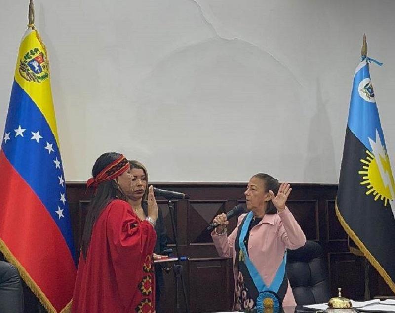 Magdely Valbuena es ratificada como presidenta del Consejo Legislativo del Estado Zulia
