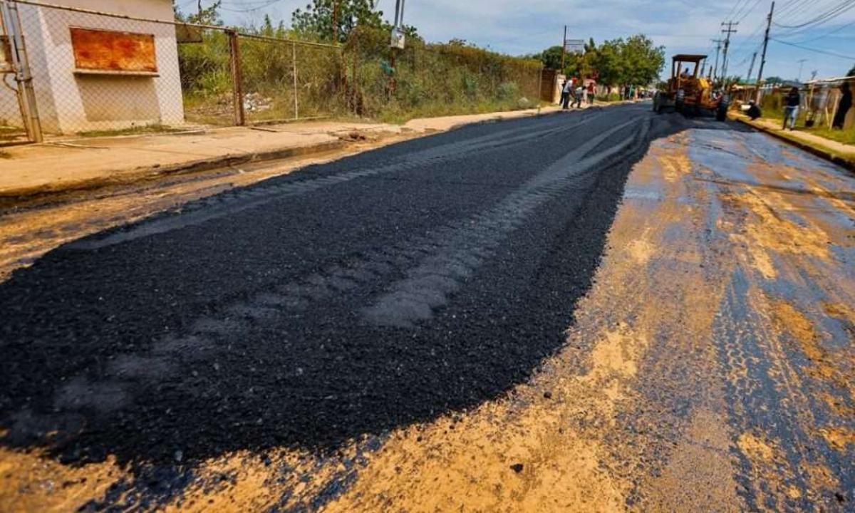 Plan de asfaltado se extiende en sectores populares de Amazonas