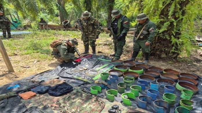 Fanb destruyó campamento de fabricación de explosivos en Zulia