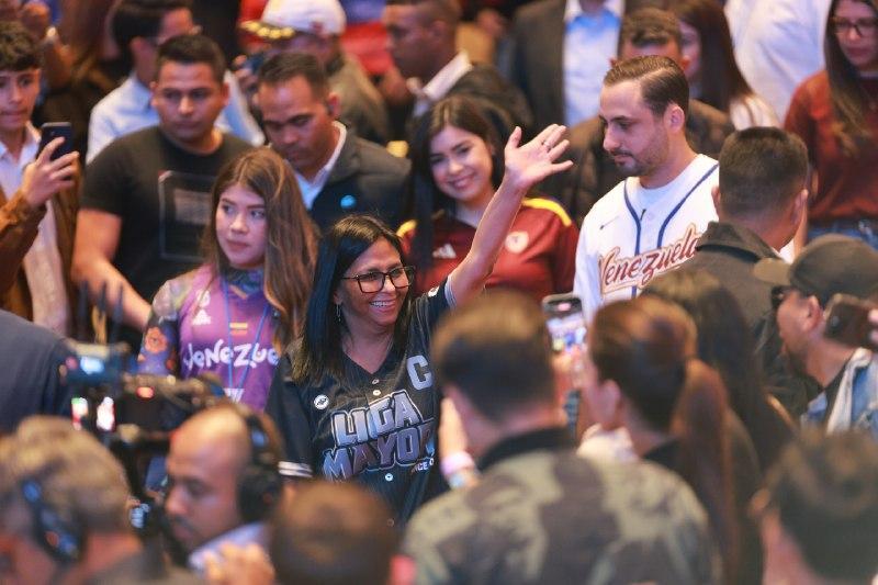 Presidenta (E) Delcy Rodríguez lideró Gran Encuentro con la Juventud venezolana en Caracas