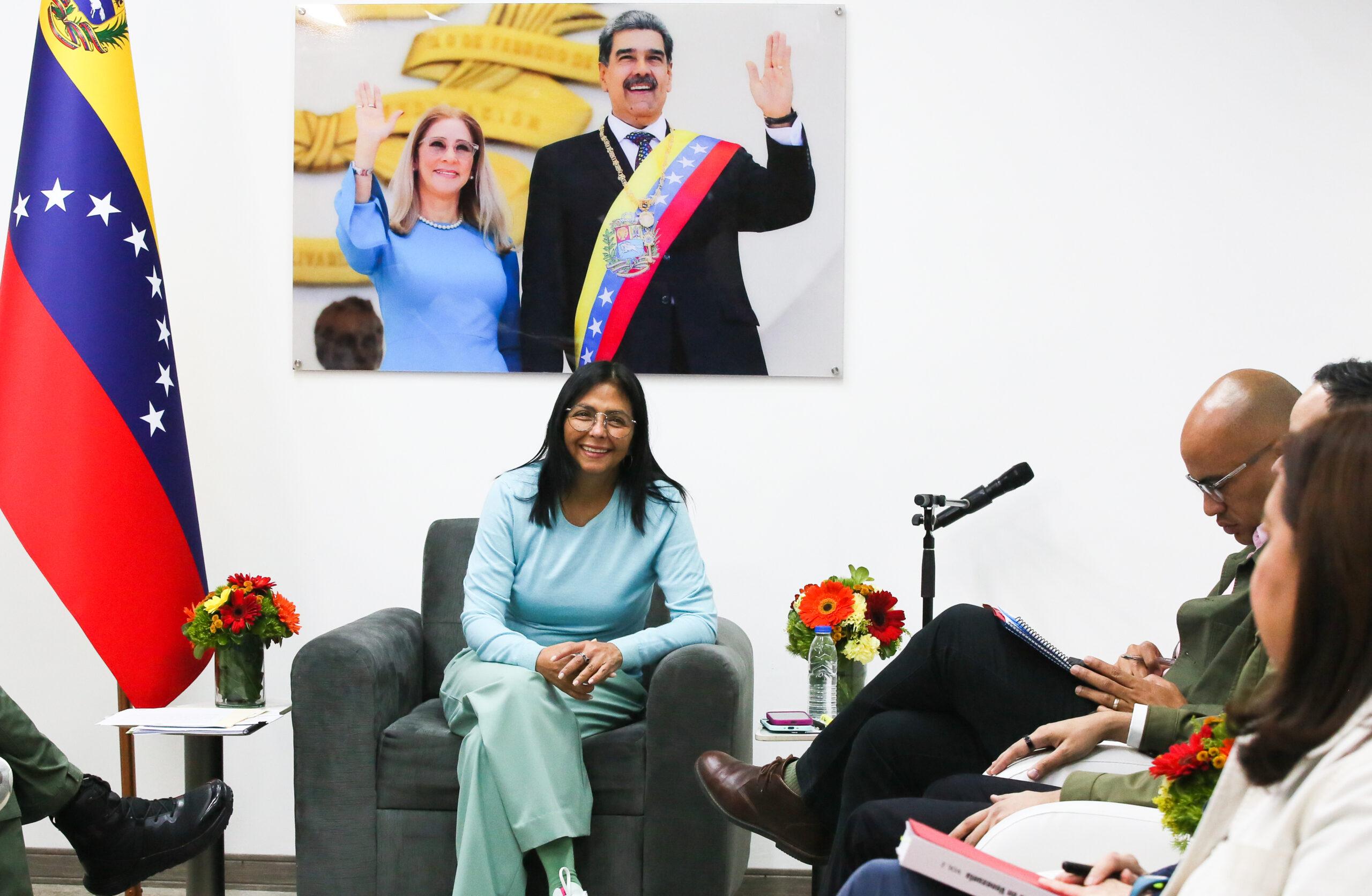 Presidenta (E) Delcy Rodríguez con buenas noticias: 15 mil niños venezolanos han sido operados en el Cardiológico Infantil Latinoamericano