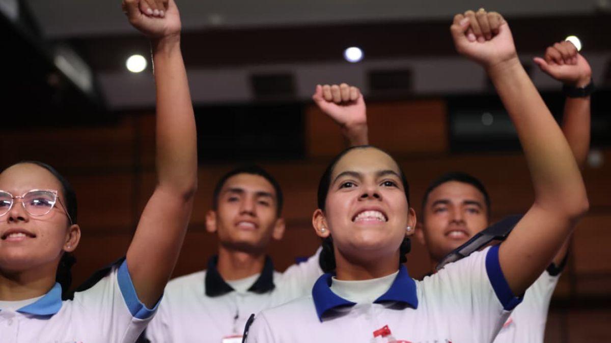 La UNES fue un sueño del Comandante Hugo Chávez hecho realidad en Revolución