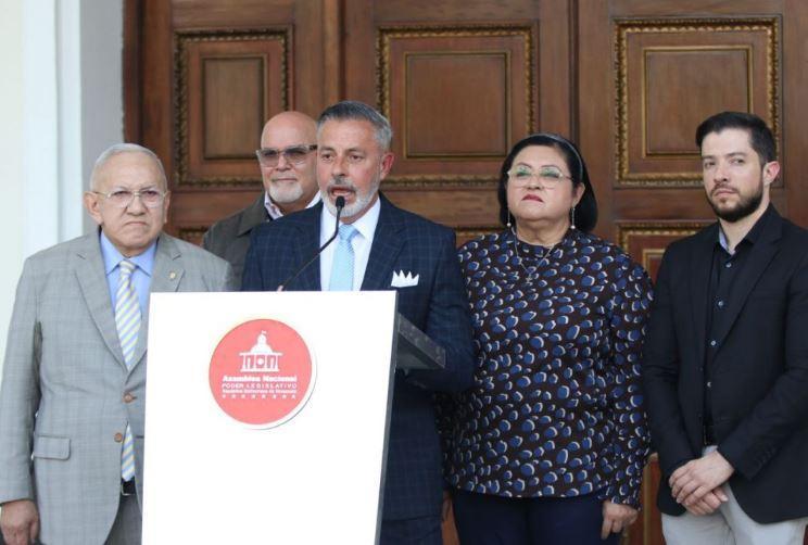 Ciudadanos podrán impugnar lista de postulados a fiscal y defensor del pueblo